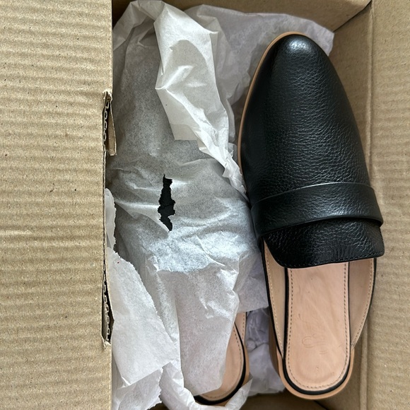 SSEKO Classic Black Leather Mules. Size 6 - Picture 1 of 5